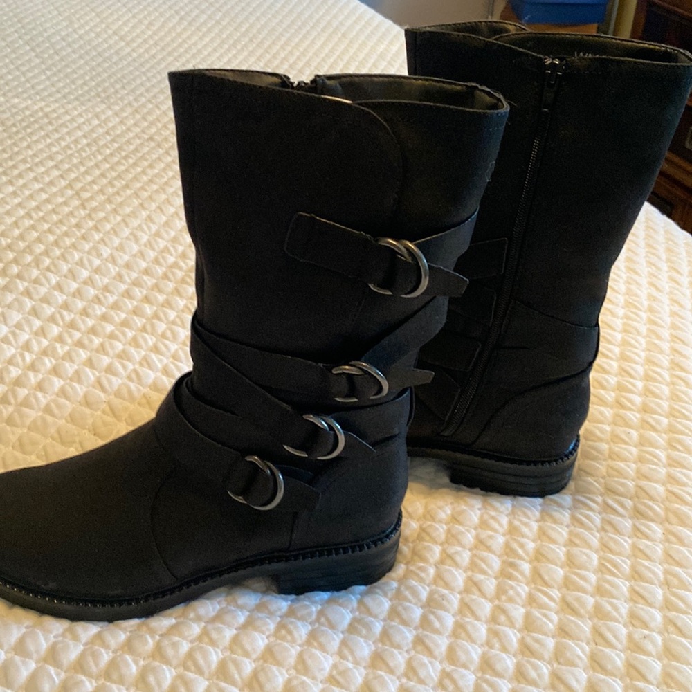 Womens Black boot
